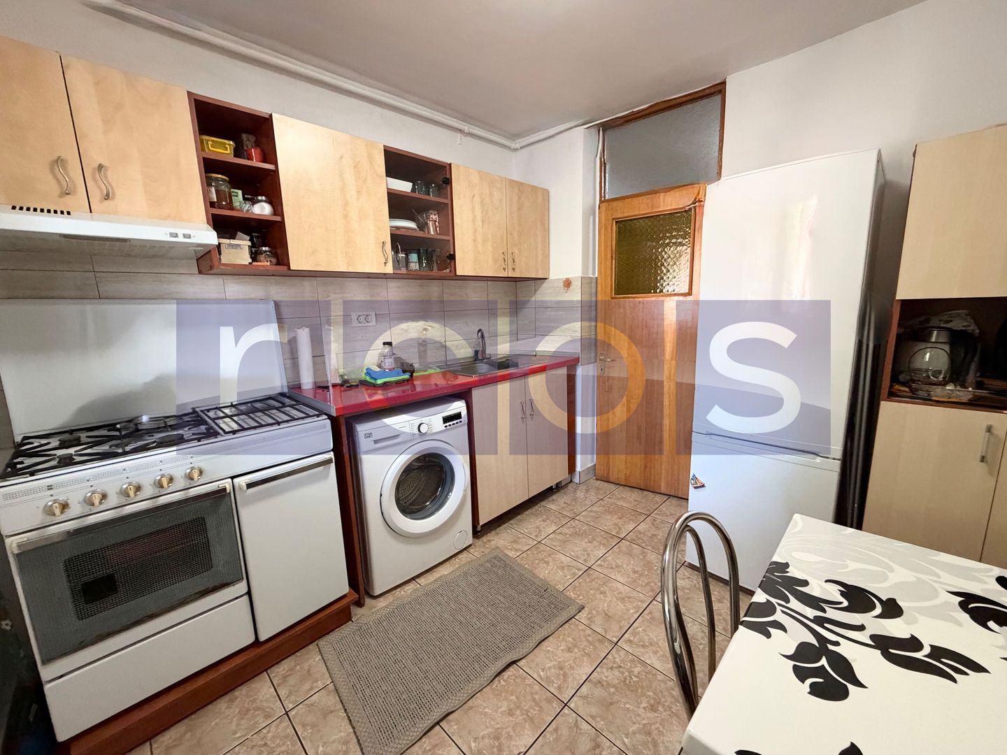 VANZARE 2 CAMERE | POTRIVIT PENTRU REZIDENTA SAU COMERCIAL | ZONA TEI - Poză 6