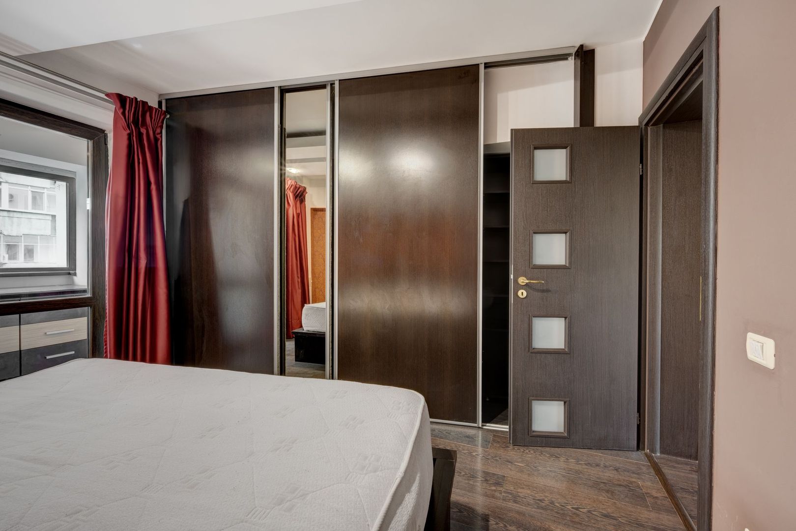 Apart. cu VIBE in Splaiul Unirii 33! Mutare imediată ! - Poză 14