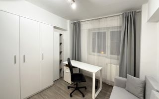 Închiriere Apartament 4 Camere Decomandate, Zona Iulius Mall - Poză 10