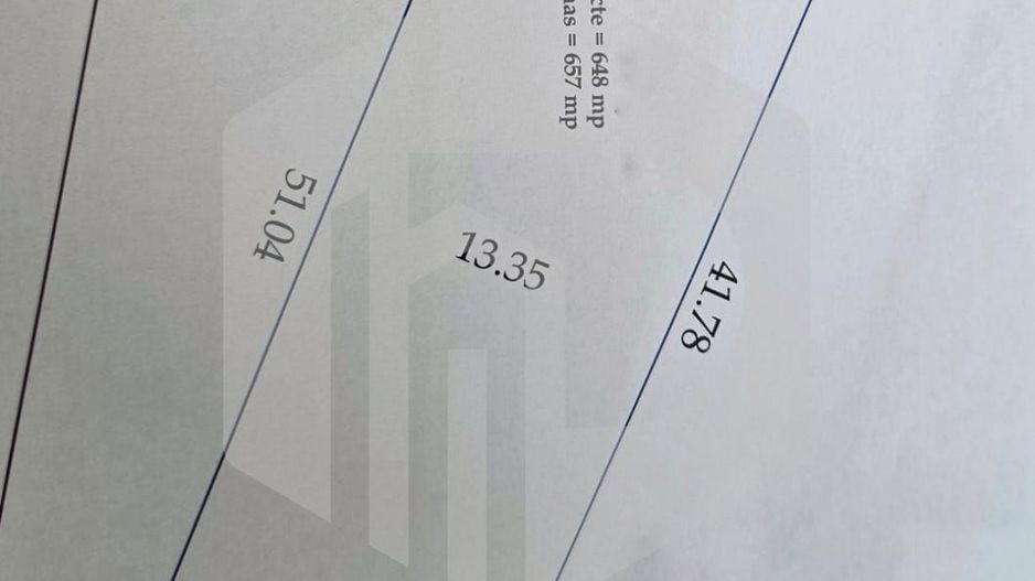 Teren intravilan 648 mp Terezian - Poză 1