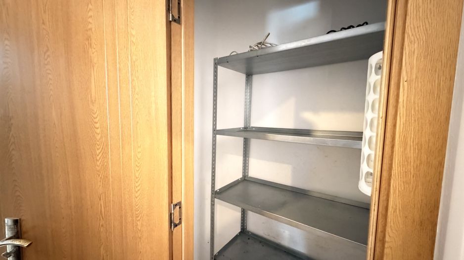 Apartament 2 camere de închiriat – Piata Muncii / Baba Novac, Sector 3 - Poză 17