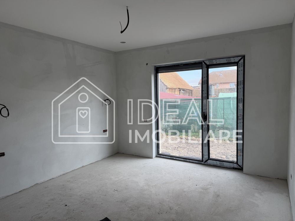 Casa individuala pe un singur nivel, zona Sura Mica - Poză 10