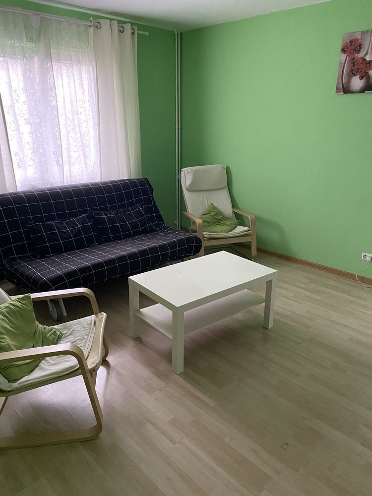 Apartament 2 camere semidecomandat strada Lamotesti - Poză 1