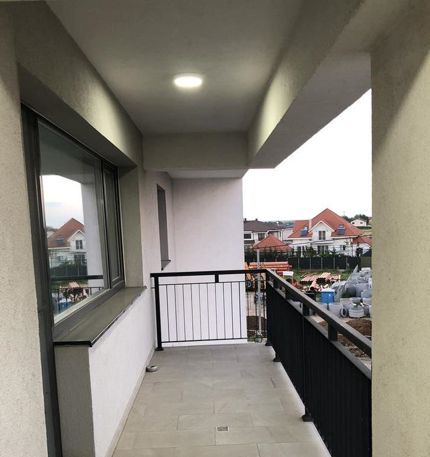 Apartament 2 camere decomandat, bloc 2019, mobilat complet + parcare - Poză 1