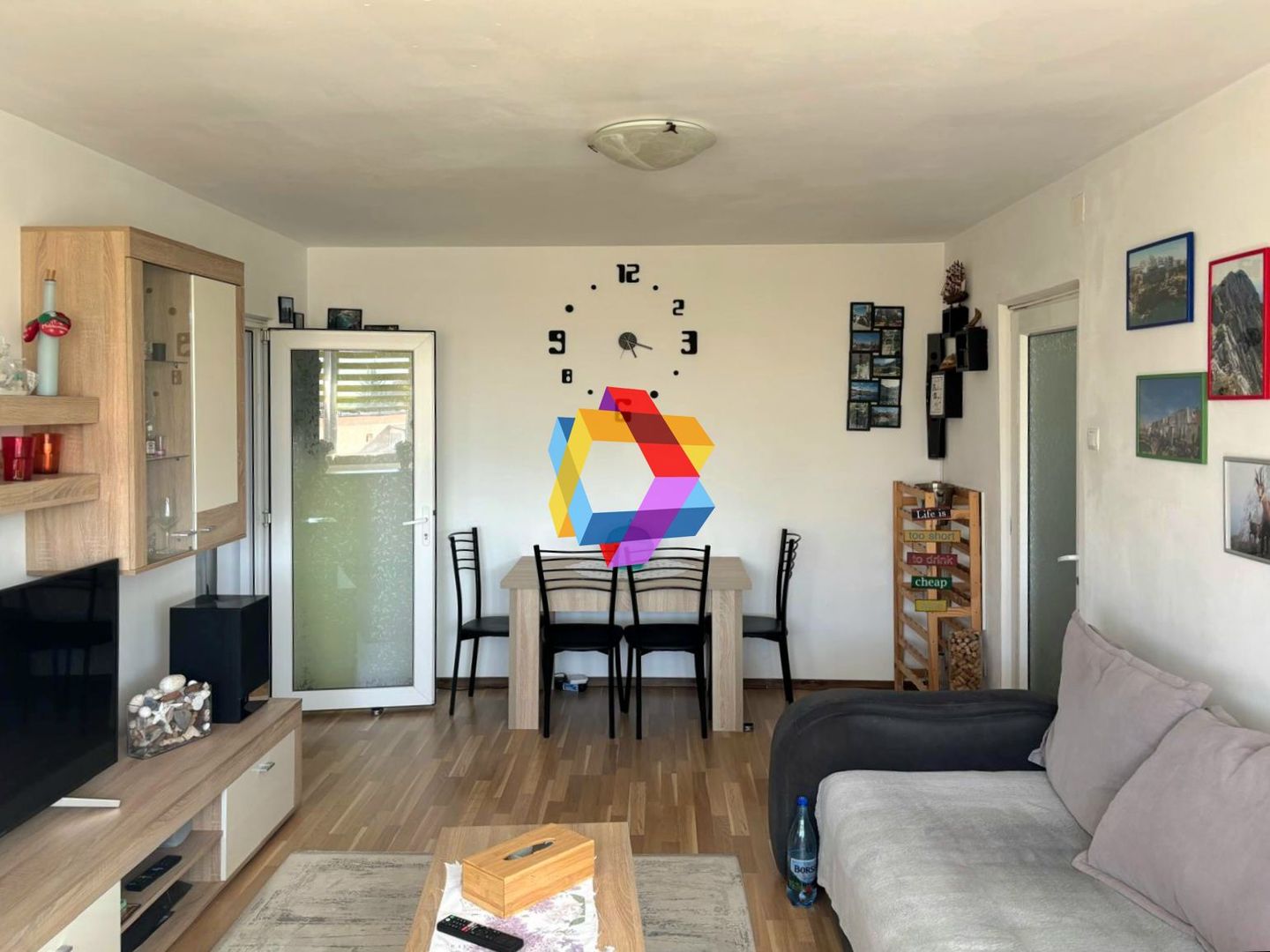 Apartament cu doua camere, zona Astra - Saturn, 50 mp - Poză 5