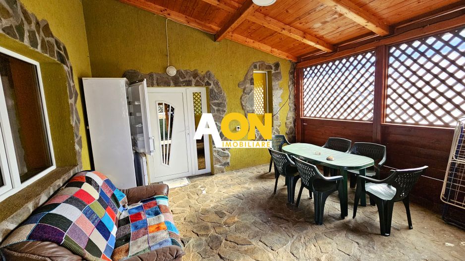 Casa D+P+M, 4 camere, garaj, 820 mp teren, Micesti - Poză 4