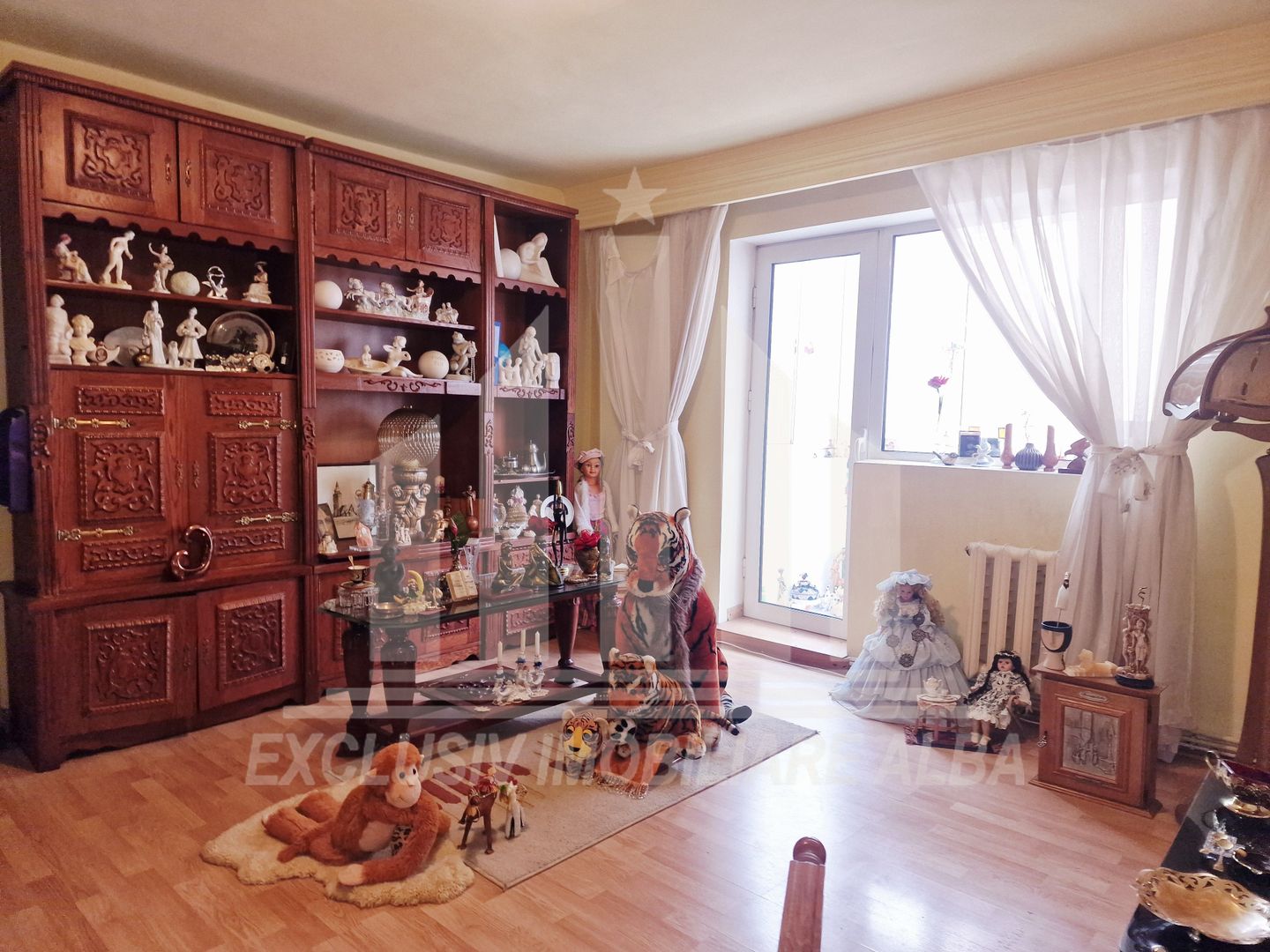 Apartament 3 camere | De vanzare | Etaj 1 | 67 mp | Cetate - Poză 2