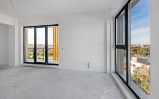 2 camere sptioase 70 mpc predare la Cheie - Poză 4