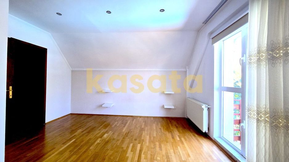 Vila individuala | 7 CAMERE | curte si garaj | PISCINA | IANCU NICOLAE - Poză 12