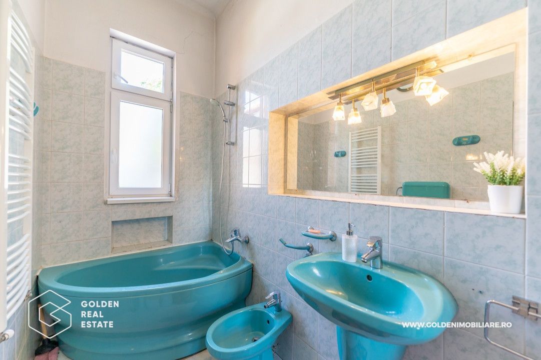 Locuinta de familie cu spatiu ideal pentru dezvoltarea unei afaceri - Poză 8