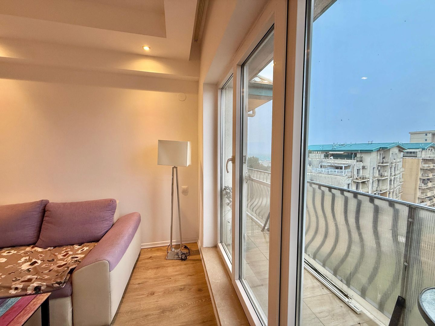 COSMOPOLIS - Apartament cu 2 camere, mobilat si utilat. - Poză 4