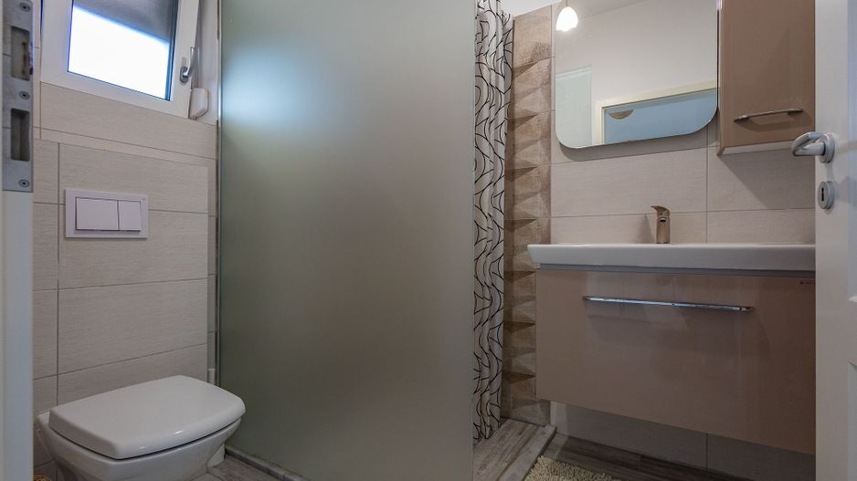 De Vanzare | Vila Lux | Teren 1000 mp | 226mp utili | 3 Bai | Garaj - Poză 16