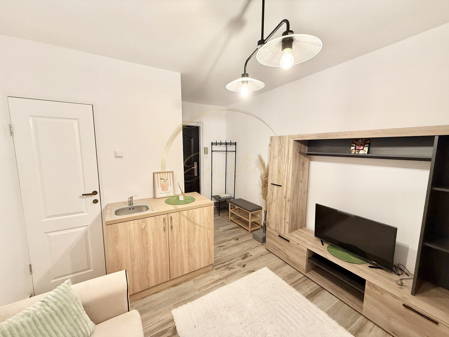 OCAZIE | Garsonieră cochetă - Dâmbovița | 15mp | COMISION 0% | Randament 7% - Poză 2