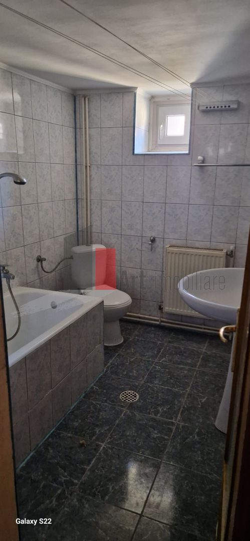 CASA DE VANZARE IN BUSTENI- POIANA TAPULUI - Poză 18