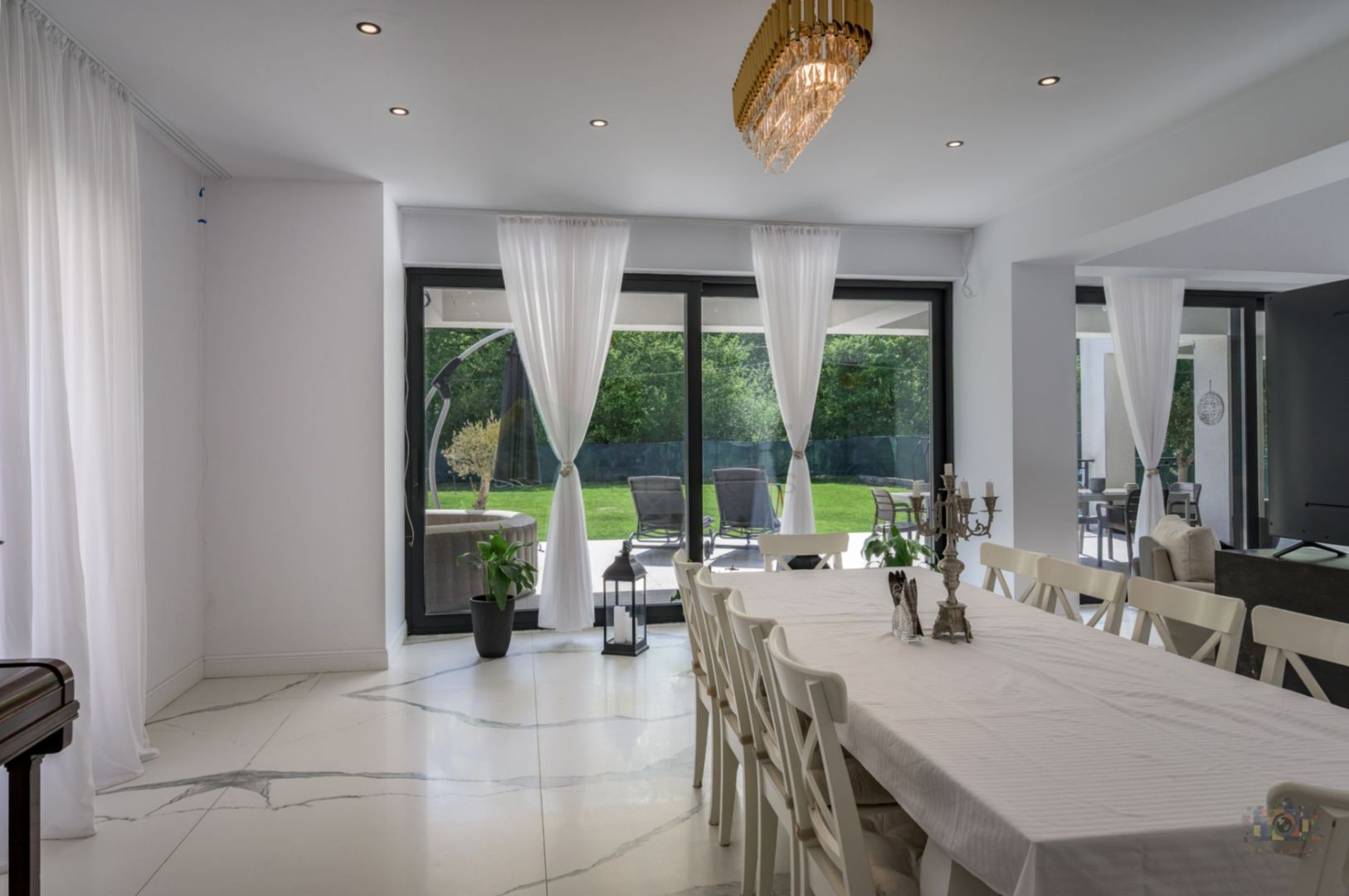 Vila Statement lângă Pădure | 520 mp Utili pe 1500 mp teren - Poză 17