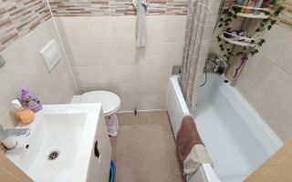 Casă 3 camere I Curte 814mp I Pivniță I Garaj I Axente Sever - Poză 10