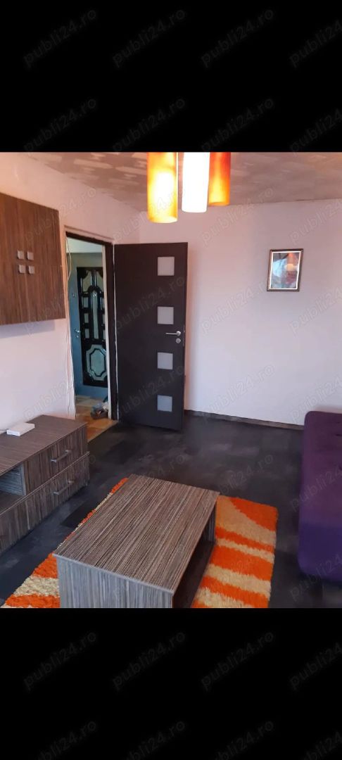 Vand apartament 2 camere - Poză 3