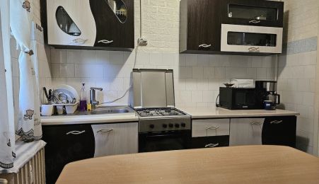 Apartament 3 camere, et. 1, SD 67 mp. Cantemir 116000 euro