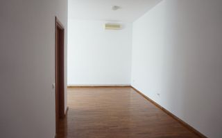 VILA CU 6 CAMERE SI PISCINA LA INCHIRIERE LANGA BRITISH SCHOOL - Poză 9