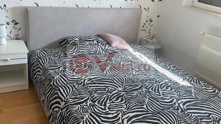 De inchiriat apartament 2 camere,Micro 21, etaj 2, 400 euro - Poză 1