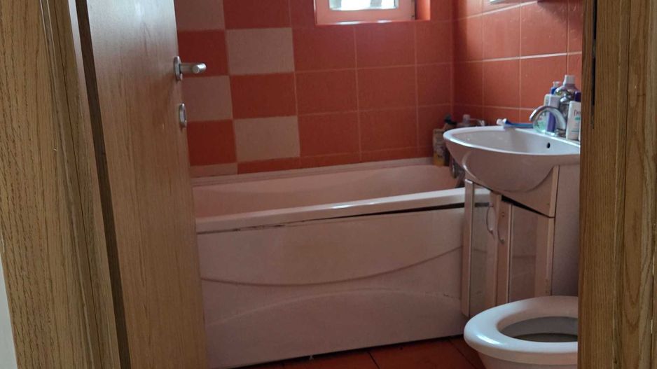 Vand apartament 2 camere zona centrala - Poză 6