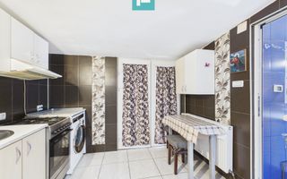 Apartament pe Strada Coșbuc - Poză 1