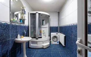 Clădire și teren pentru investiție, central Roman - Poză 31