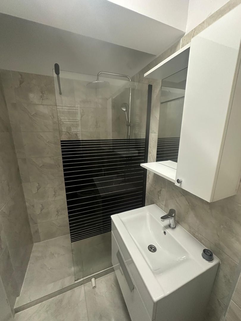 Garsoniera de inchiriat la 7 minute de metrou Berceni - Poză 9