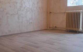 Apartament 2 camere de vanzare Drumul Taberei - Poză 1