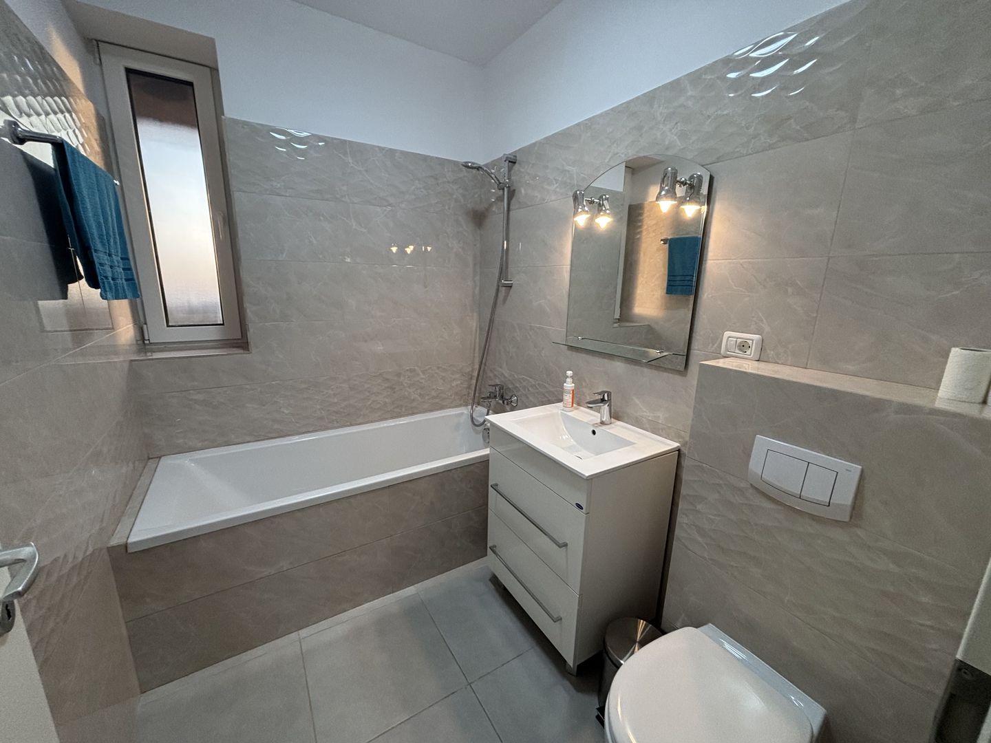 Apartament nou aproape de Spitalul Judetean - Poză 6