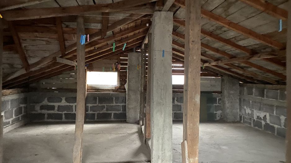 Vanzare apartament -3 camere la casă, etaj 1+pod+cota teren–Târgoviște - Poză 14