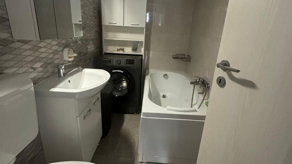 Apartament modern 2 camere cu parcare – Str. Biruinței, 550 €/lună - Poză 6