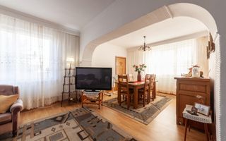 Casa Centrala Pitesti - Exercitiu, Strada Traian - Poză 4