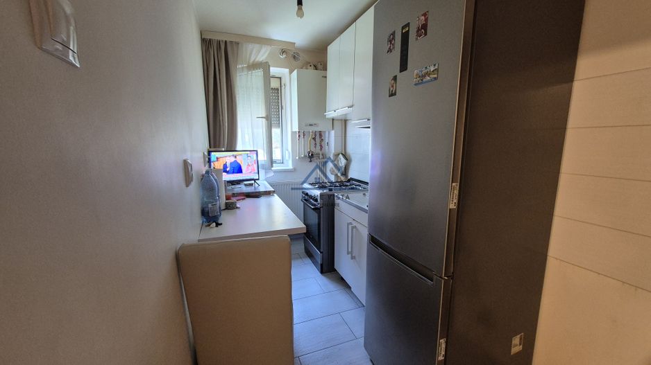 Apartament 2 camere - Elena Cuza - Curtea de Argeș - Poză 4