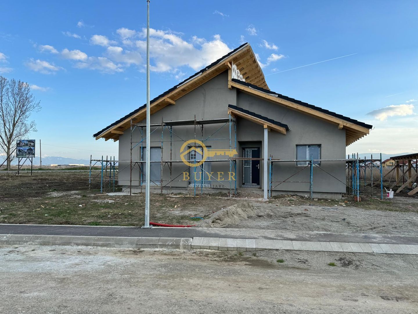 Casa superba pe un nivel, arhitectura deosebita- Teren 500mp - Poză 6