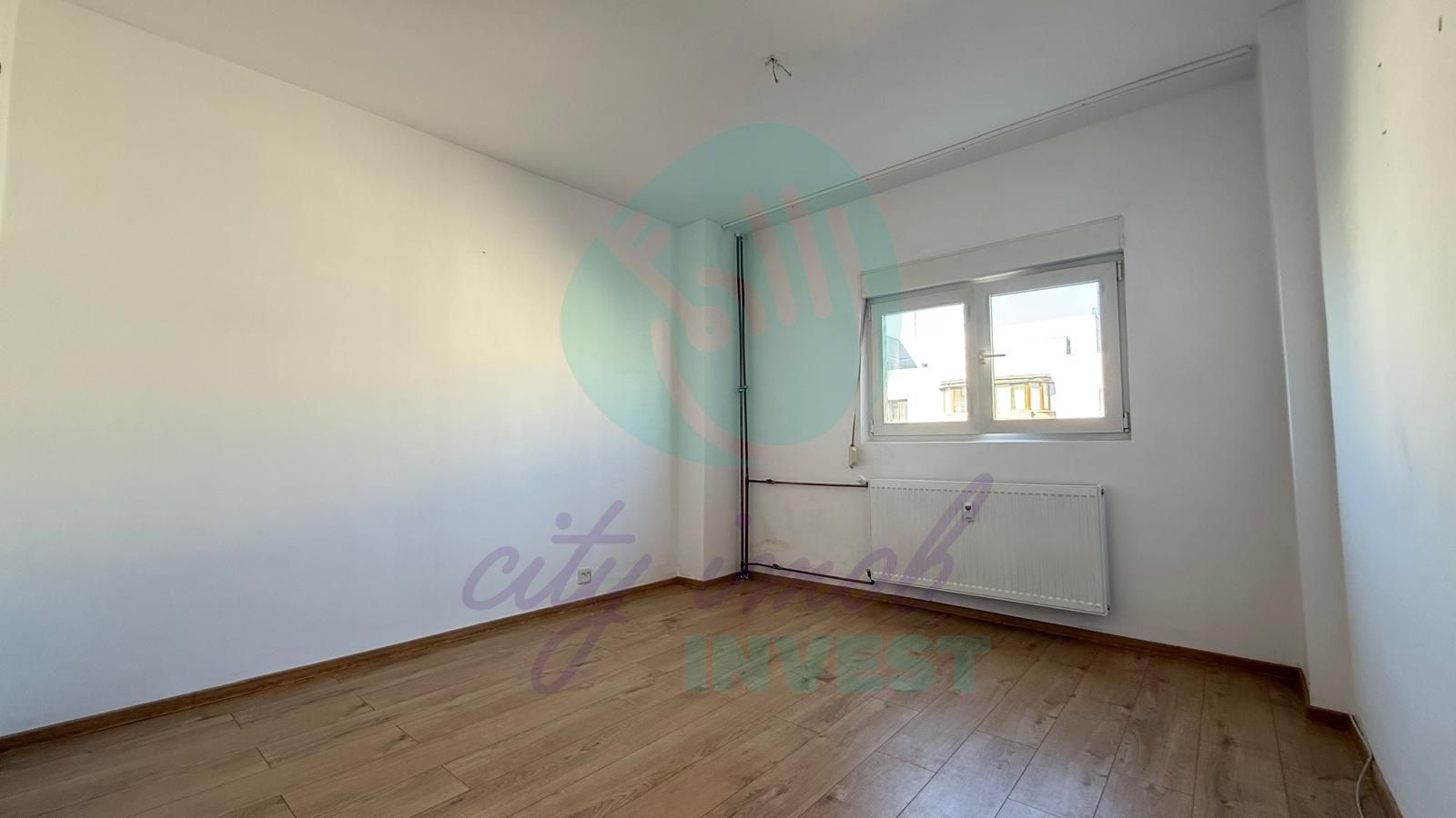 3 camere lanaga METROU si Parc - Poză 4