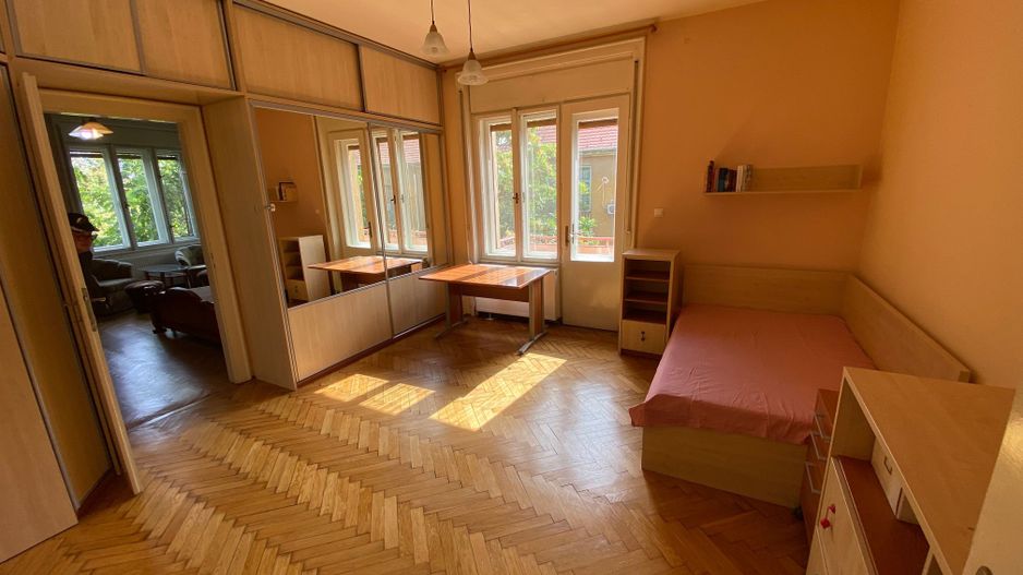 Apartment 3 camere zona Medicina - Poză 1