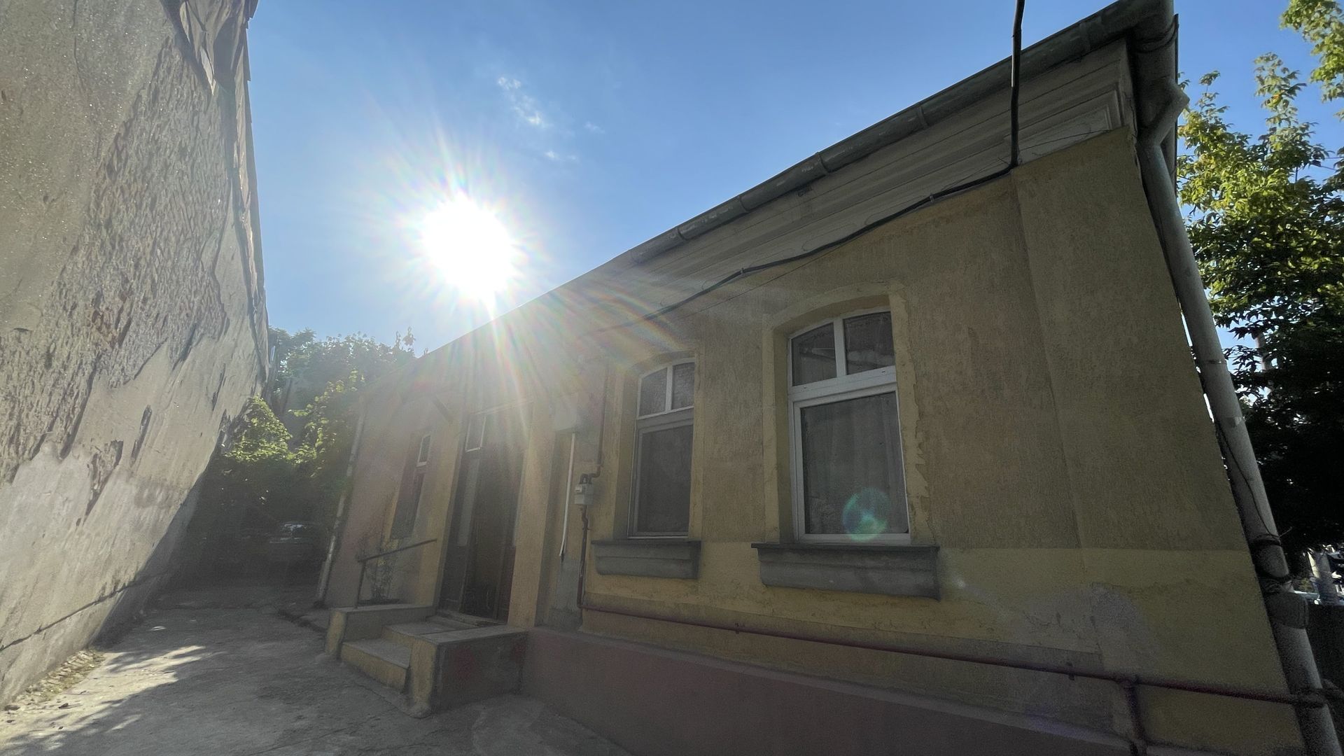 Casa + Anexa | Traian | Pache | Popa Nan | 400 mp- 262 curte - Poză 5