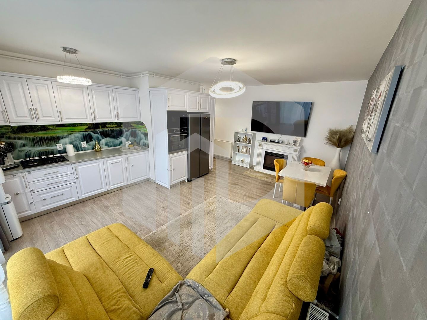 Apartament 4 Camere | Doamna Stanca | Etaj 3 | Mobilat Utilat LUX - Poză 2