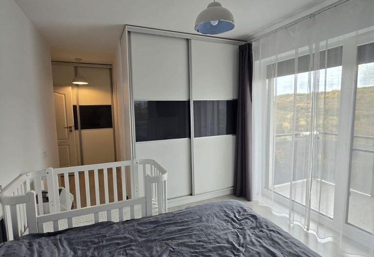 Apartament cu 3 camere, în apropiere de Baza Sportivă - Poză 10