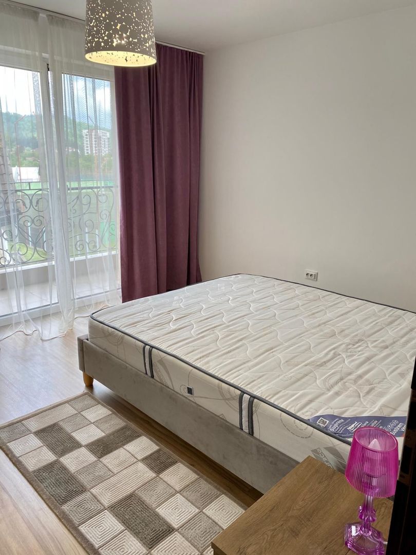 Casă de închiriat în cartierul exclusivist - Green Valley - Poză 12