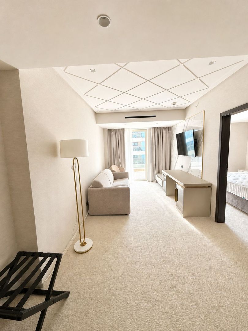 Apartament 2camere de vanzare in Hotel 5 stele -Mamaia - Poză 1