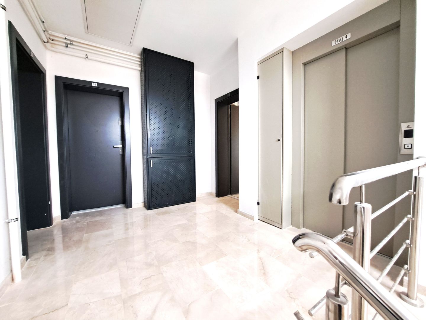 Penthouse Sibiu, terasa 107 mp, garaj - Poză 10
