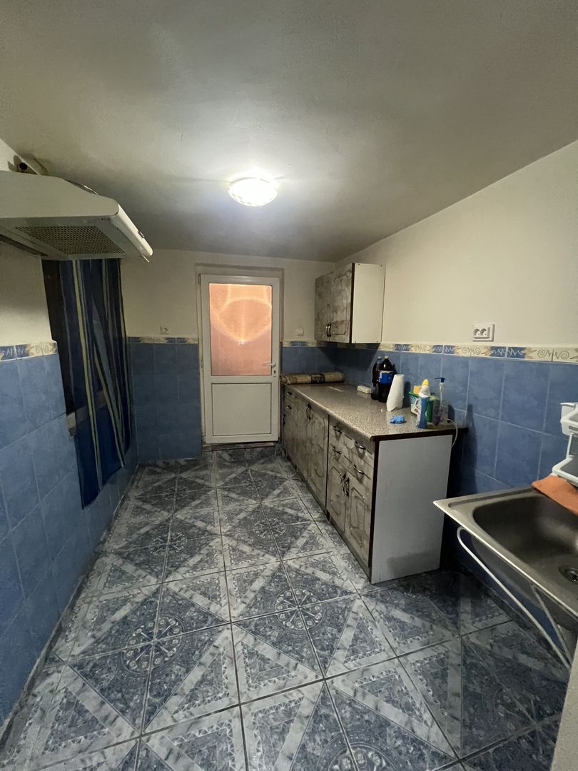 vand casa in Schela,gaz la poarta - Poză 4
