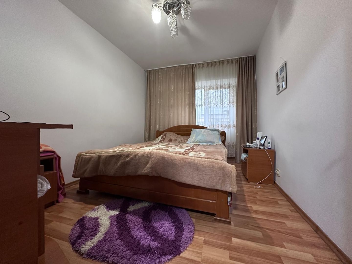 Apartament spațios cu 4 camere de vânzare! - Poză 4
