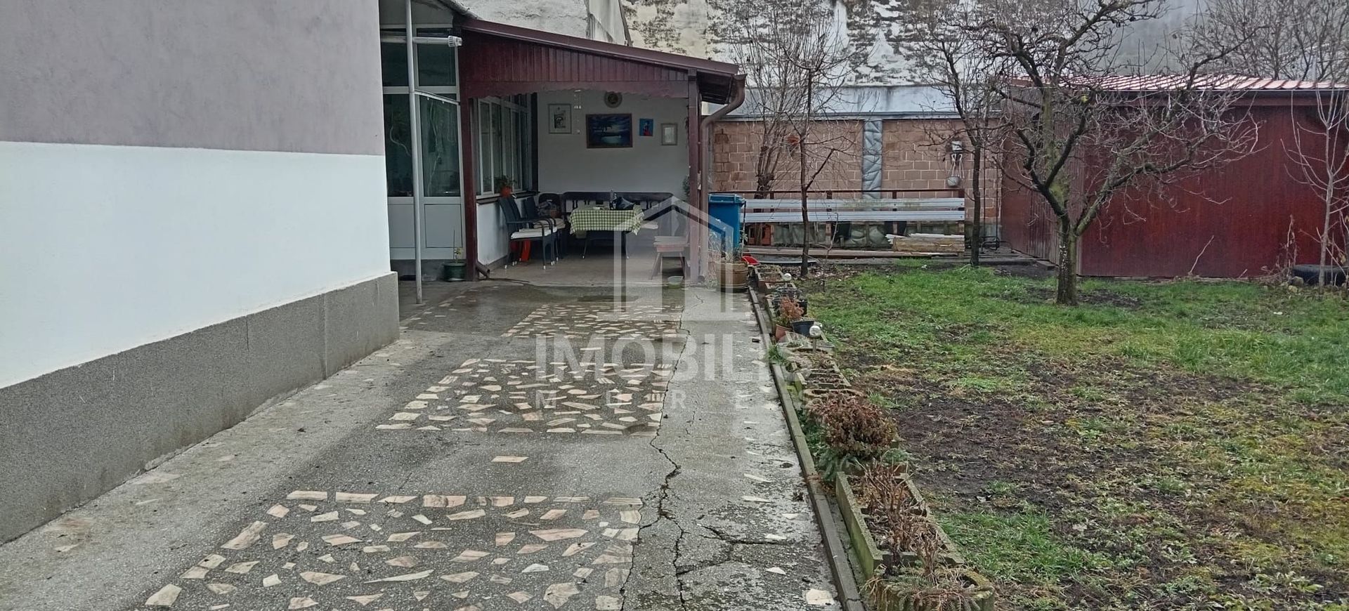 Vânzare casă de locuit cu spațiu comercial – Oportunitate excelentă! - Poză 1