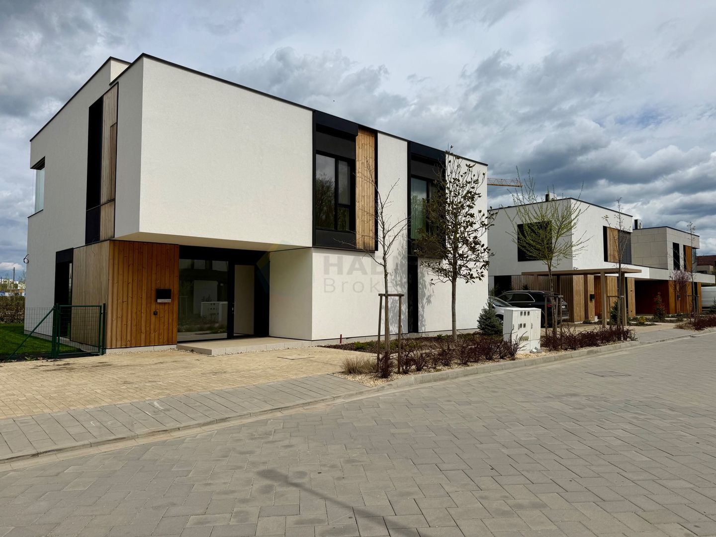 Vila tip duplex in Amber Forest, langa padure - Poză 13