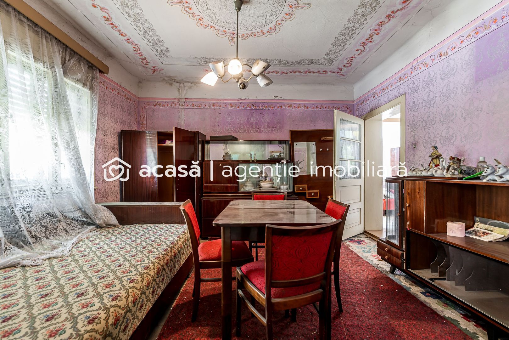 Casă cu teren 1018 mp și 2 fronturi stradale- Bujac - Poză 6
