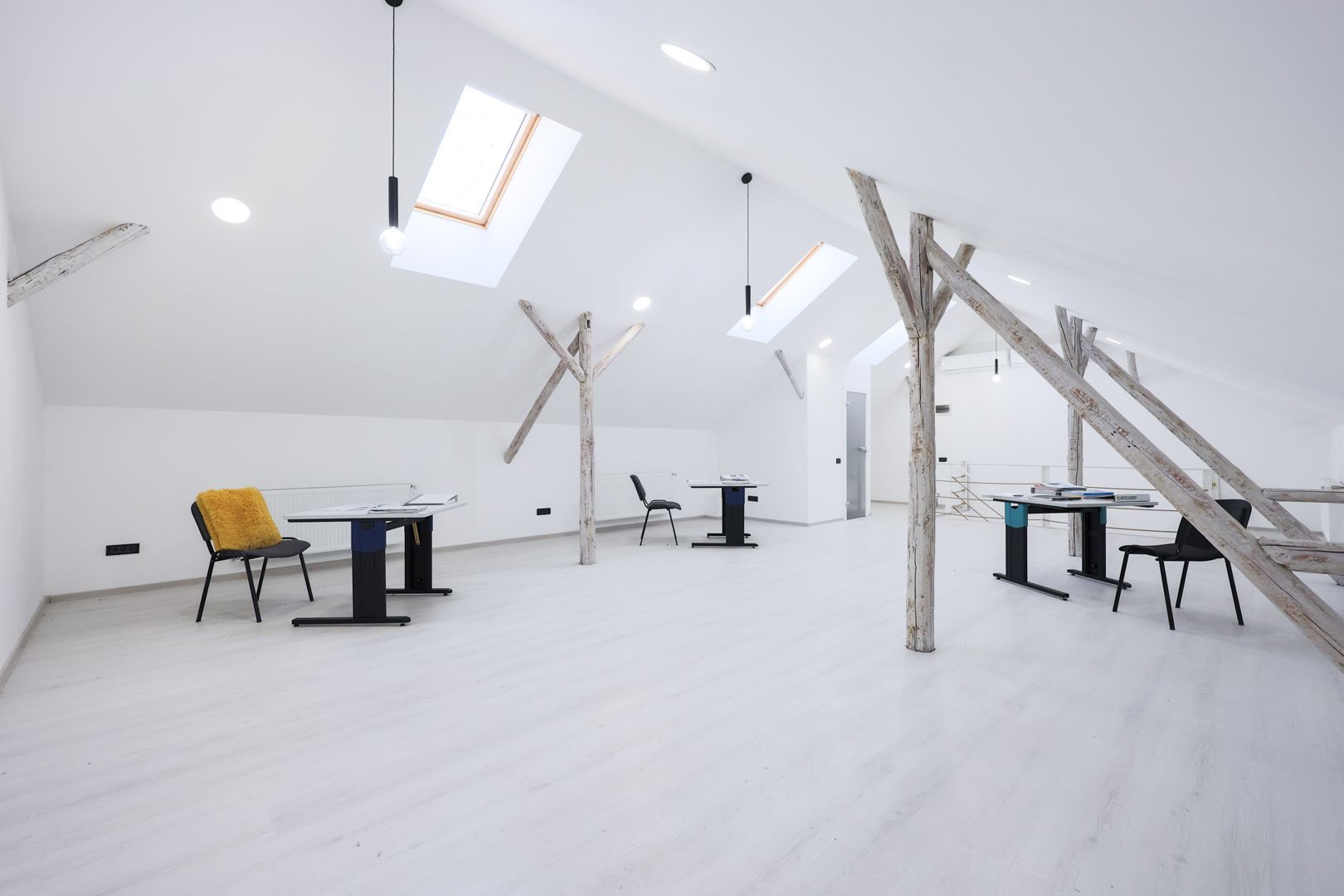 Cladire situata Ultracentral D+P+1E+M de inchiriat Comision 0 - Poză 1