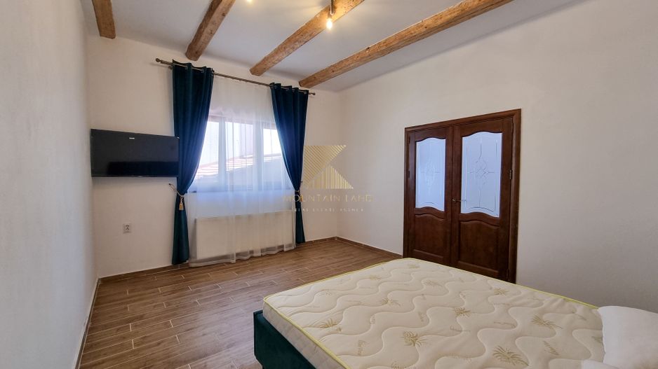 Casă individuală complet renovată, situată în centrul istoric al Brașo - Poză 15